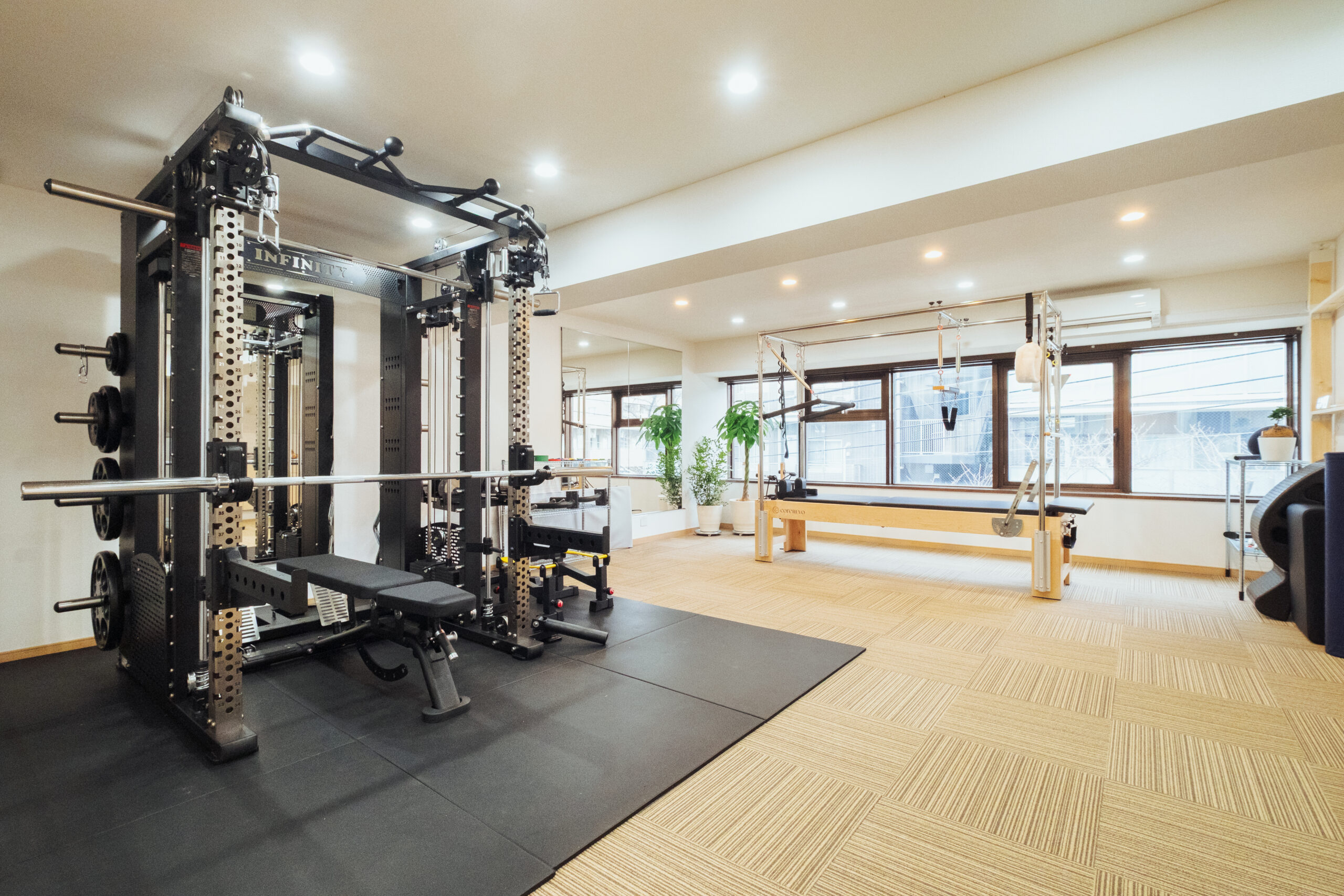 VARYS Pilates＆ PersonalTrainingGYM 狛江店